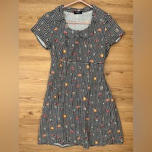 Checkered fruit dress! 🍉